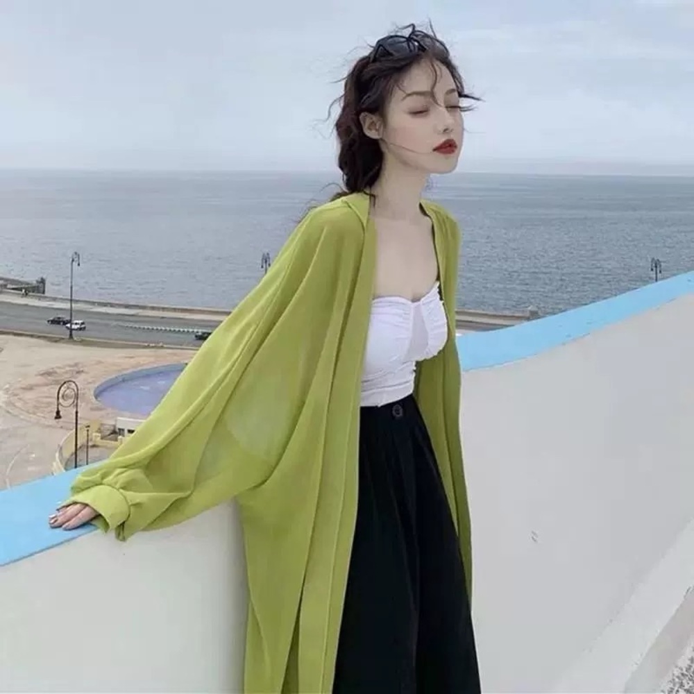 Elegant Green Women's Blouse